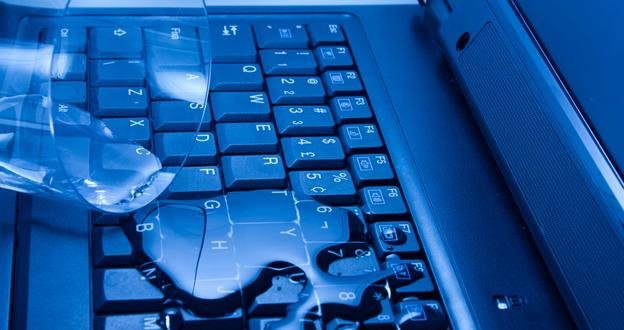 Asus Laptop Sıvı Teması